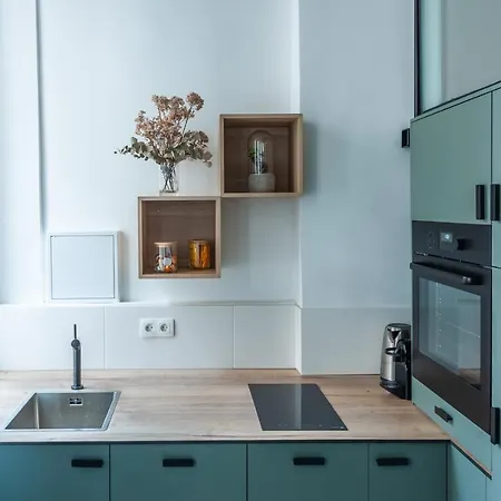 Be My Home - Croix Rousse Lyon